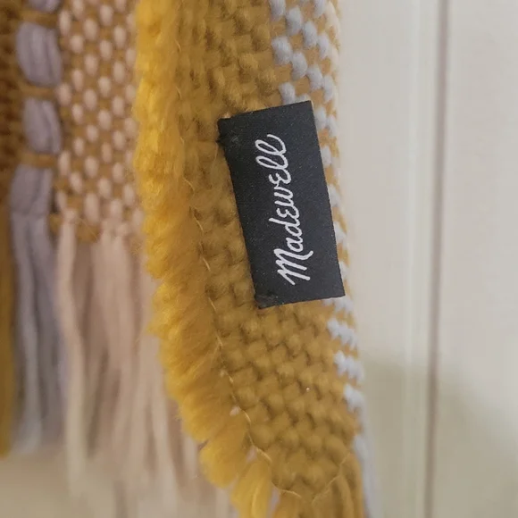 Madewell Chunky Weave Fringe Scarf Egyptian Gold - Picture 4 of 4